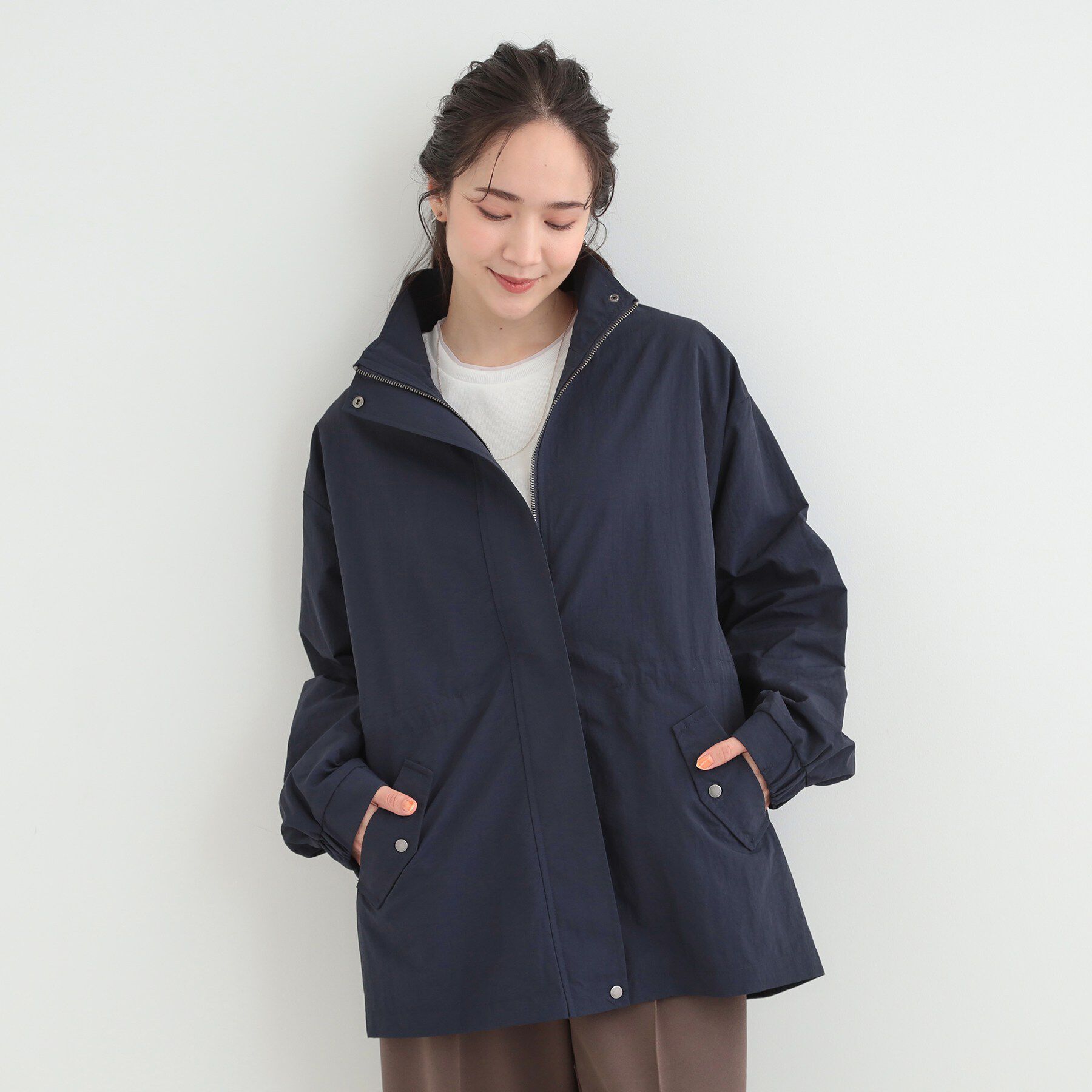 SHOO･LA･RUE「【防花粉/S-LL】ウエストマークですっきり見え　軽やかスタンドブルゾン」|ブルゾン・スタジャン|