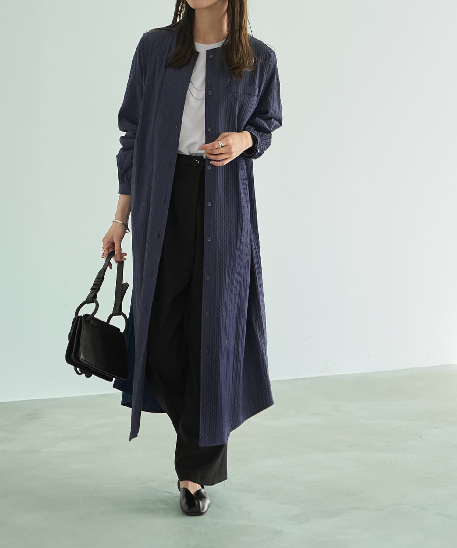 STYLE DELI「コートにもなるドビー織りドット柄ワンピース」|ワンピース|ネイビー