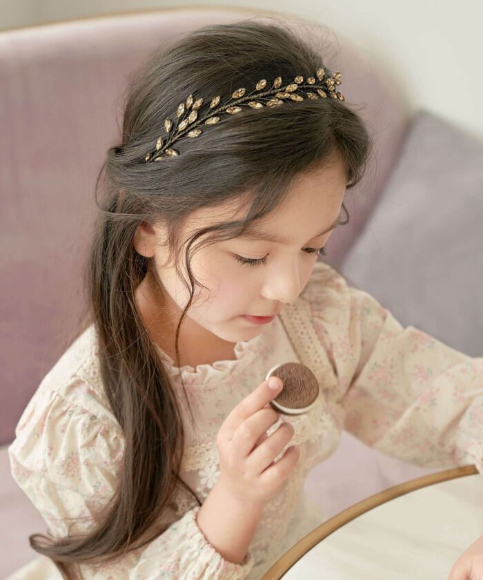 BACKYARD FAMILY「Rora カチューシャ キッズ 通販 ヨシン ゴールド 髪飾り 髪留め 髪どめ ヘアアクセサリー」|その他|