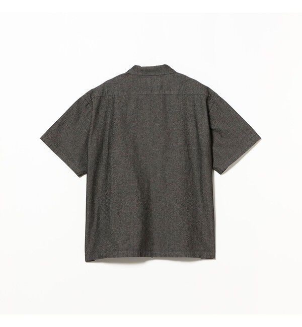 BEAMS「【別注】UNIVERSAL OVERALL / シャンブレー ジップ ショートスリーブ シャツ」|シャツ・ブラウス|