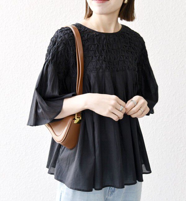 SHIPS any「SHIPS any:〈洗濯機可能〉ハンドスモッキング コットン フレア ブラウス」|シャツ・ブラウス|