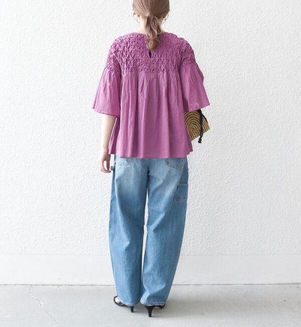 SHIPS any「SHIPS any:〈洗濯機可能〉ハンドスモッキング コットン フレア ブラウス」|シャツ・ブラウス|