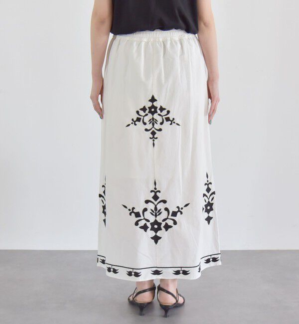 quaranciel「quaranciel:〈洗濯機可能〉エンブロイダリー フレア ロング スカート」|スカート|