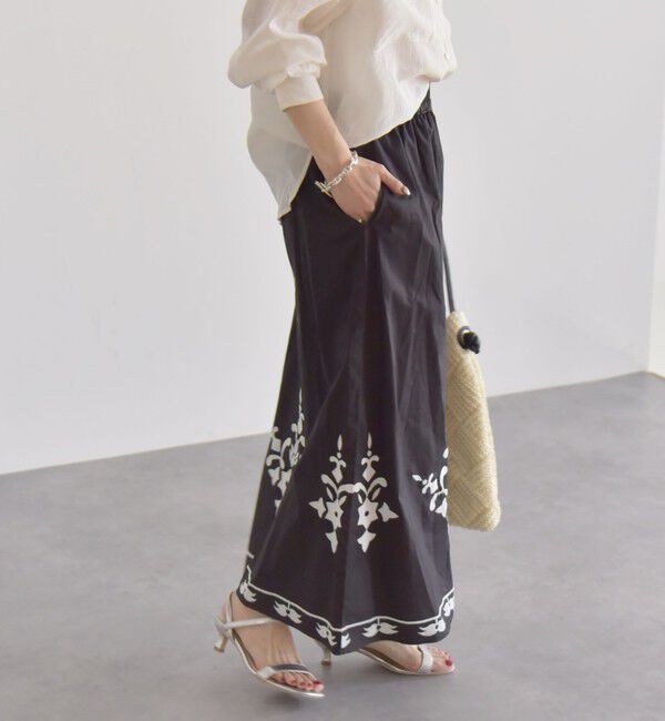quaranciel「quaranciel:〈洗濯機可能〉エンブロイダリー フレア ロング スカート」|スカート|