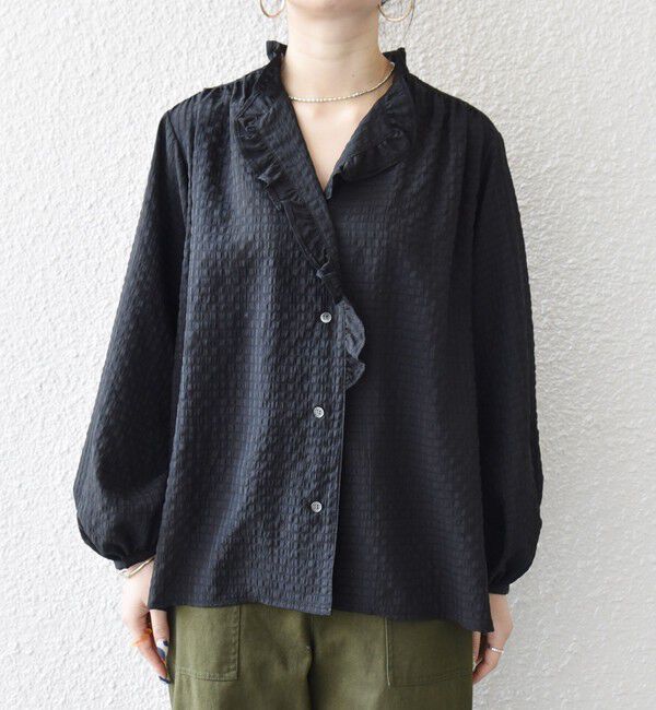 SHIPS any「《一部追加予約》SHIPS any:〈洗濯機可能〉フリルカラー スタンド & オープン シャツ ブラウス」|シャツ・ブラウス|