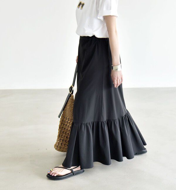 quaranciel「《予約》quaranciel:〈接触冷感/UVカット/撥水〉マルチファンクション ティアードスカート」|スカート|