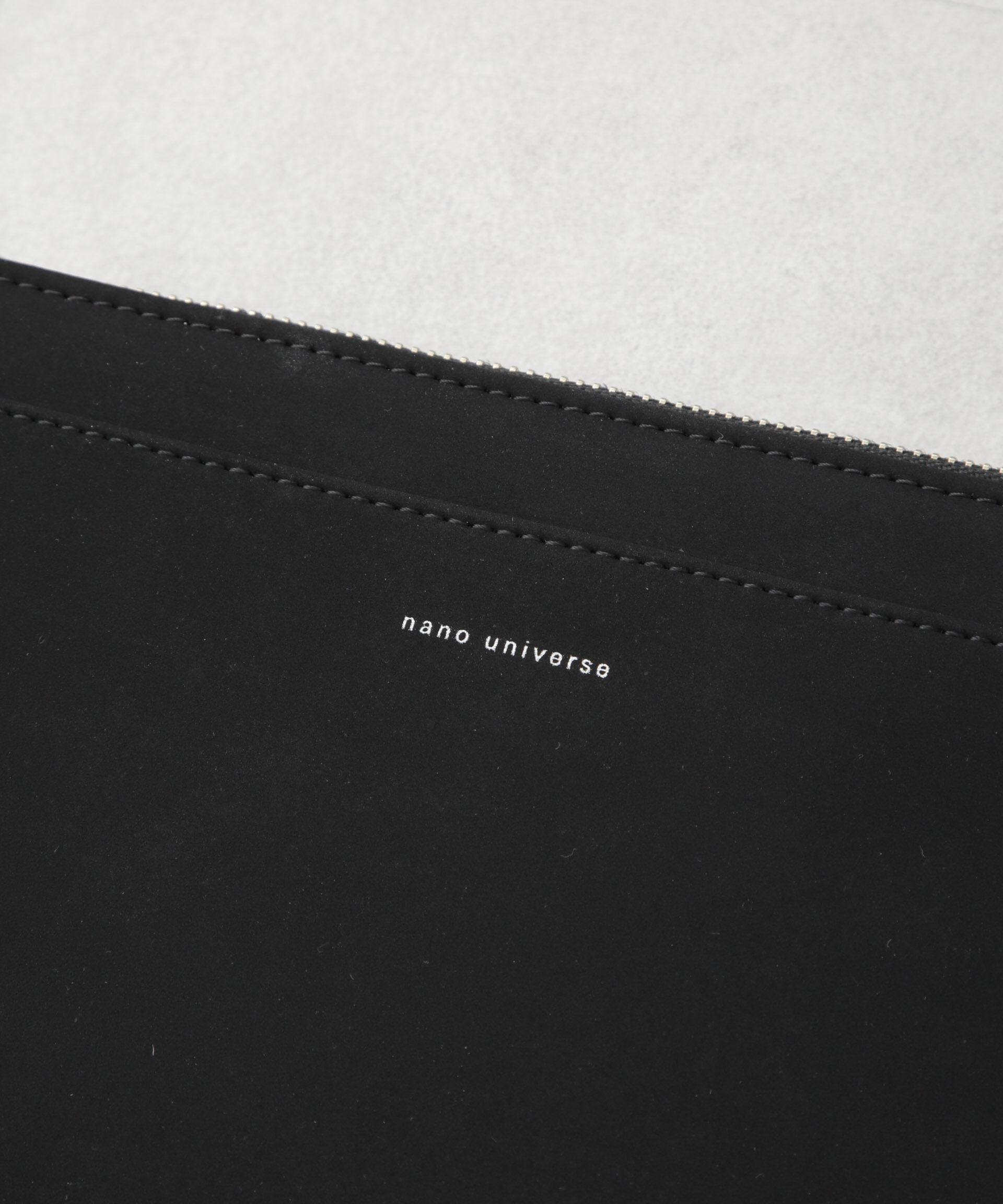 nano･universe「フェイクスエードクラッチバッグ」|ショルダー・メッセンジャー|