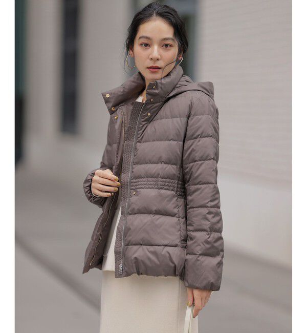 組曲「ライトタフタショート ダウン」|ダウン|