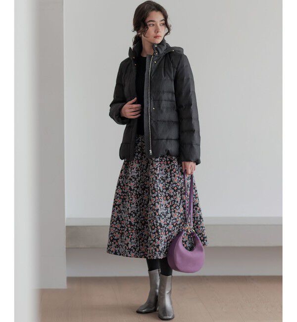 組曲「ライトタフタショート ダウン」|ダウン|