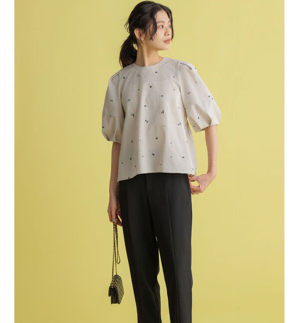 組曲「【WEB限定】ミニフラワーエンブロイダリー ブラウス」|シャツ・ブラウス|