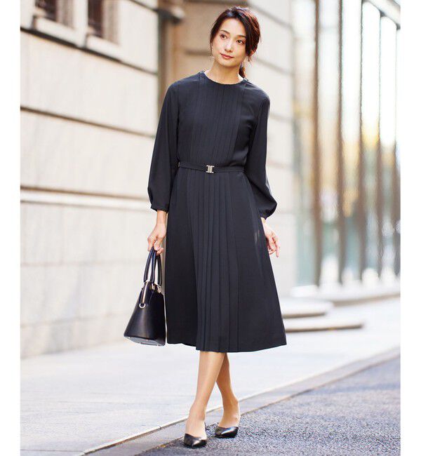 自由区「【ご好評につき追加生産・洗える】ライトサテン ワンピース」|ワンピース|