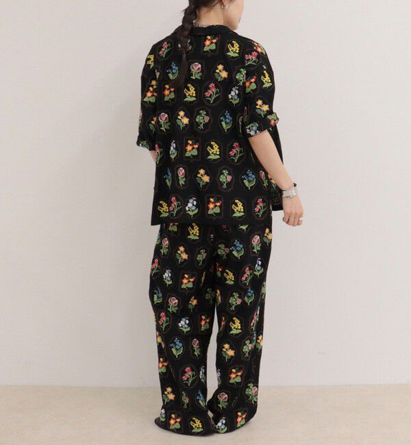 fredy emue「エンブロイダリーギャザーパンツ」|チノ|