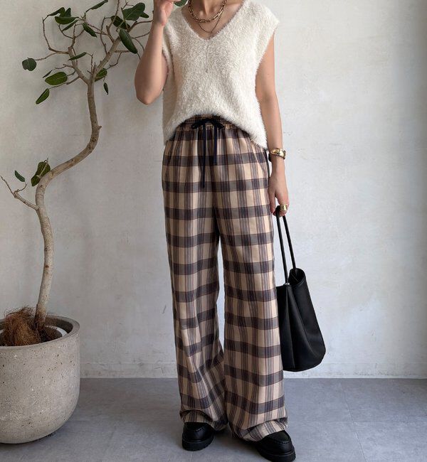  「【WEB限定】シャギーニットVベスト」|ニット・セーター|