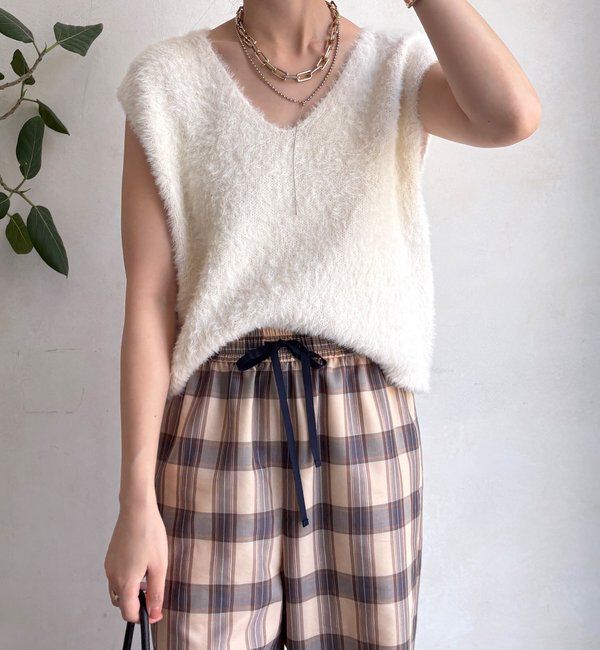  「【WEB限定】シャギーニットVベスト」|ニット・セーター|