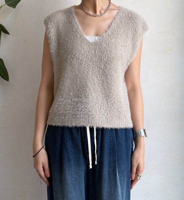  「【WEB限定】シャギーニットVベスト」|ニット・セーター|