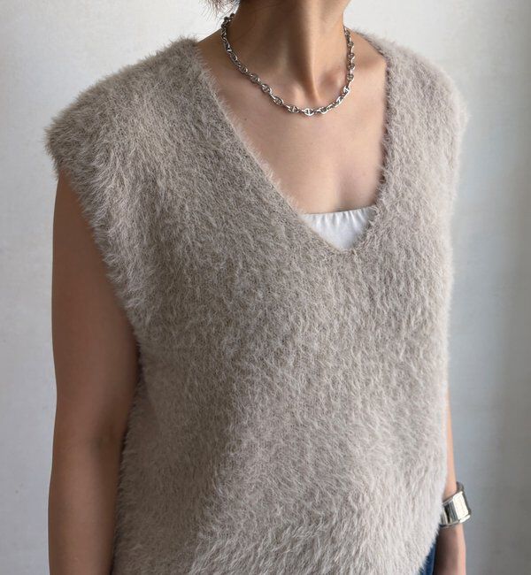  「【WEB限定】シャギーニットVベスト」|ニット・セーター|