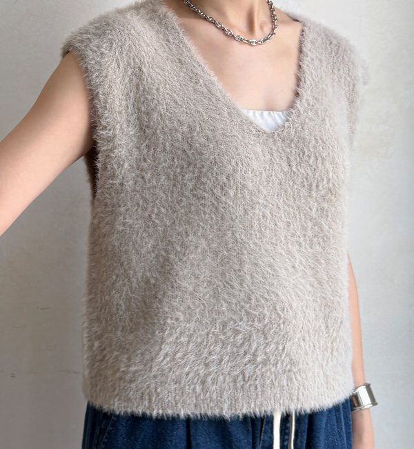  「【WEB限定】シャギーニットVベスト」|ニット・セーター|