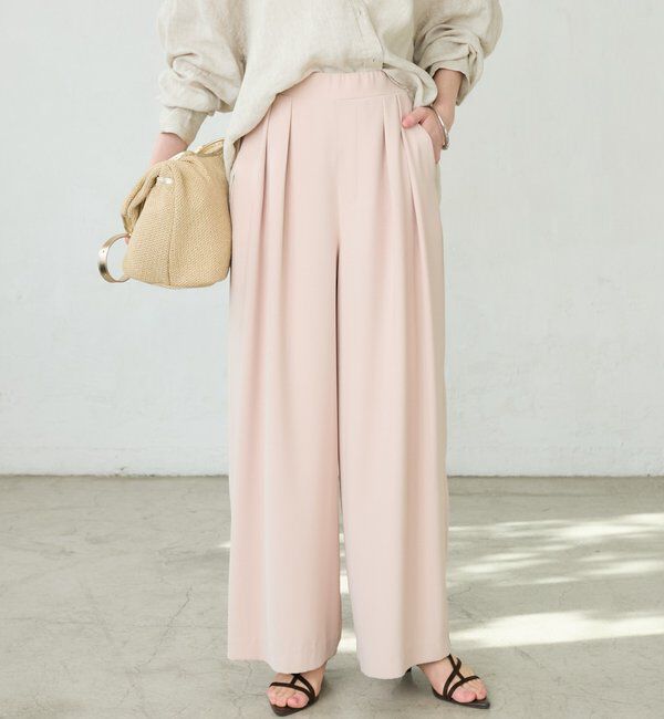  「【ウォッシャブル】【シーズンレスで使える】タックワイドスラックス」|チノ|