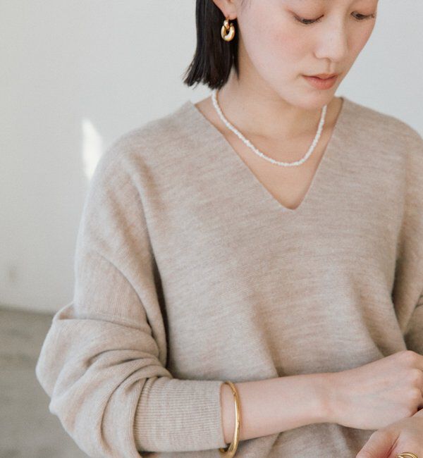  「【リバイバル/新色追加/7色展開】ウール100NEWバックボリュームニット」|ニット・セーター|