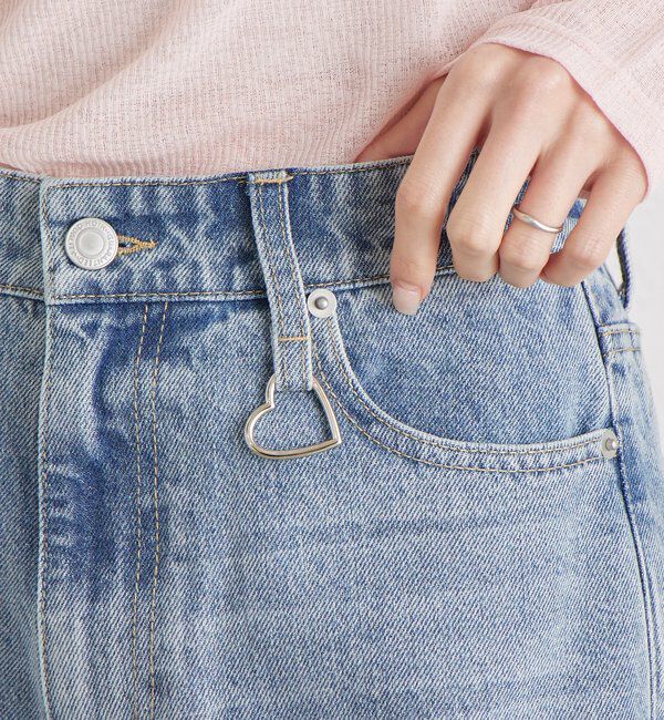  「ハートチャーム付きカラーパンツ」|チノ|