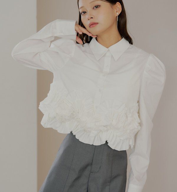  「【SALON by Chico】裾フリルデザインヘムブラウス」|シャツ・ブラウス|