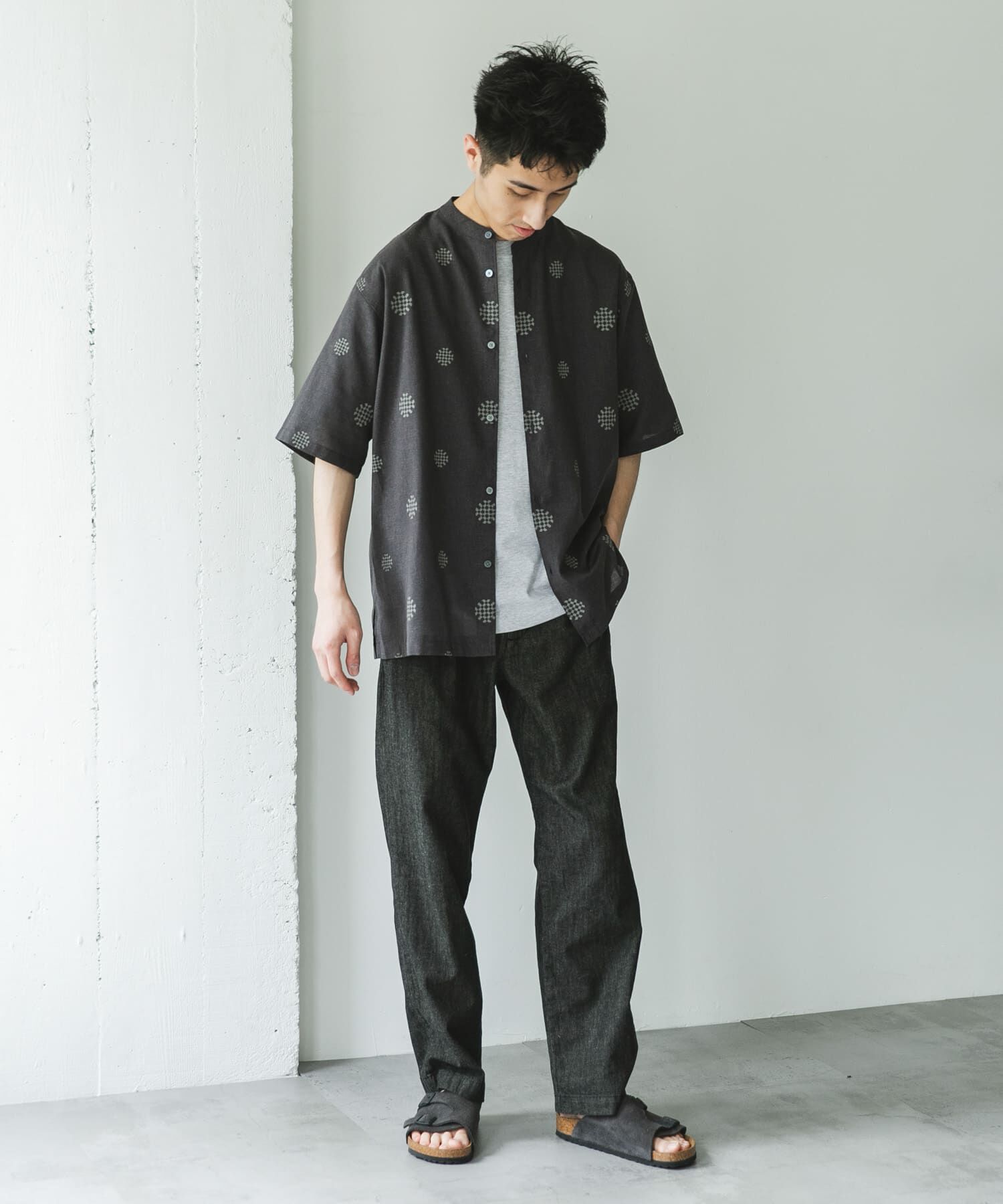 URBAN RESEARCH DOORS「『XLサイズ/WEB限定』『UR TECH 高機能リネン』バンドカラーシャツ」|シャツ・ブラウス|