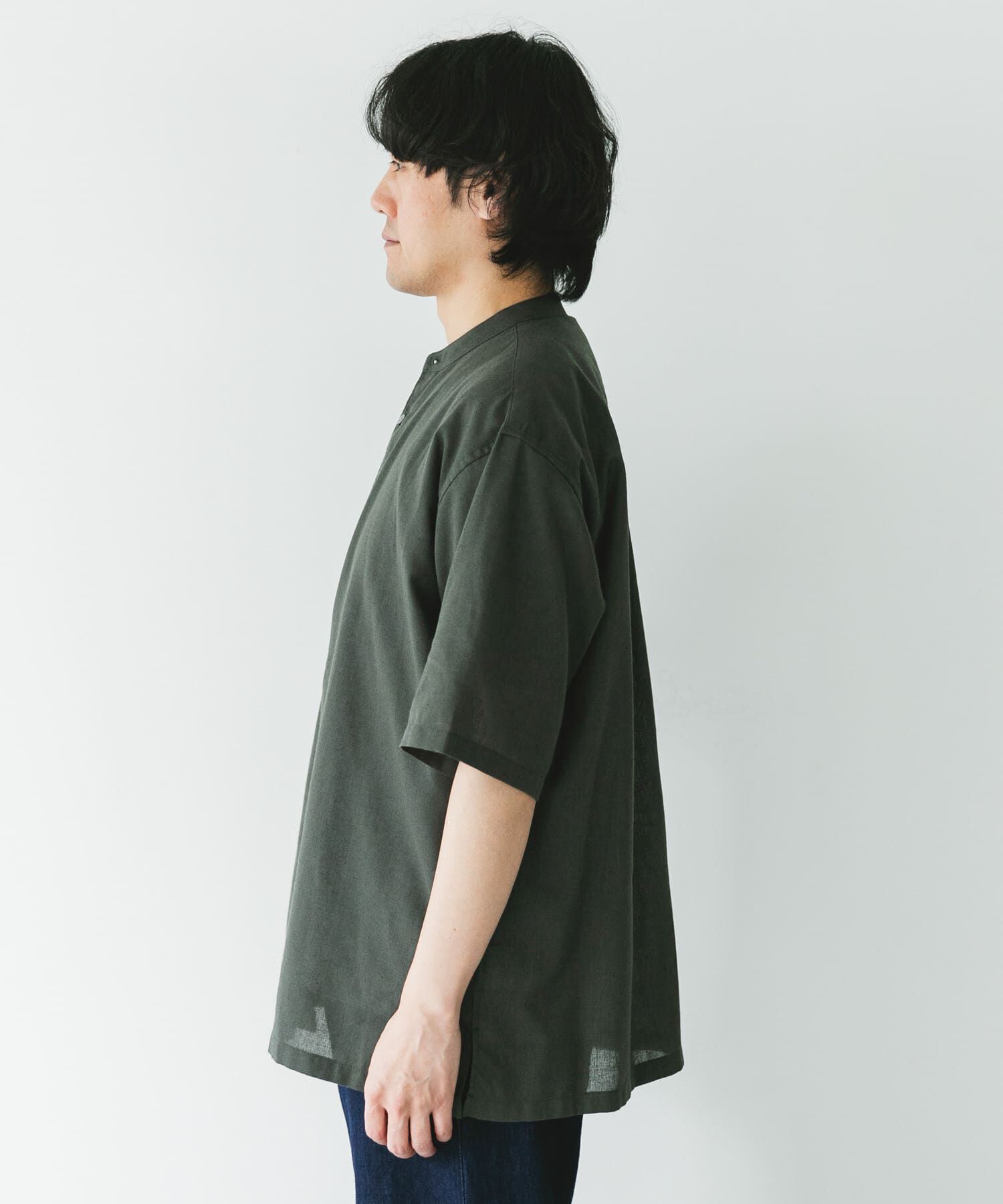 URBAN RESEARCH DOORS「『XLサイズ/WEB限定』『UR TECH 高機能リネン』バンドカラーシャツ」|シャツ・ブラウス|