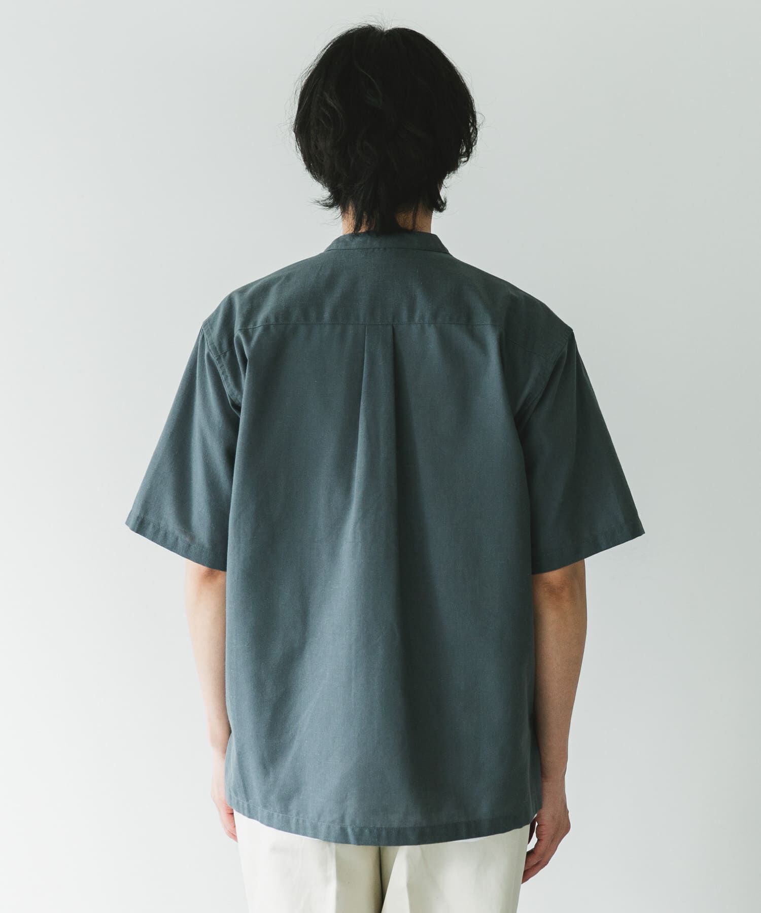 URBAN RESEARCH DOORS「『XLサイズ/WEB限定』『UR TECH 高機能リネン』バンドカラーシャツ」|シャツ・ブラウス|