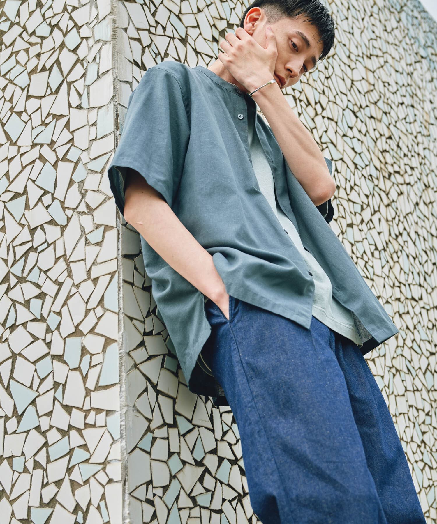 URBAN RESEARCH DOORS「『XLサイズ/WEB限定』『UR TECH 高機能リネン』バンドカラーシャツ」|シャツ・ブラウス|