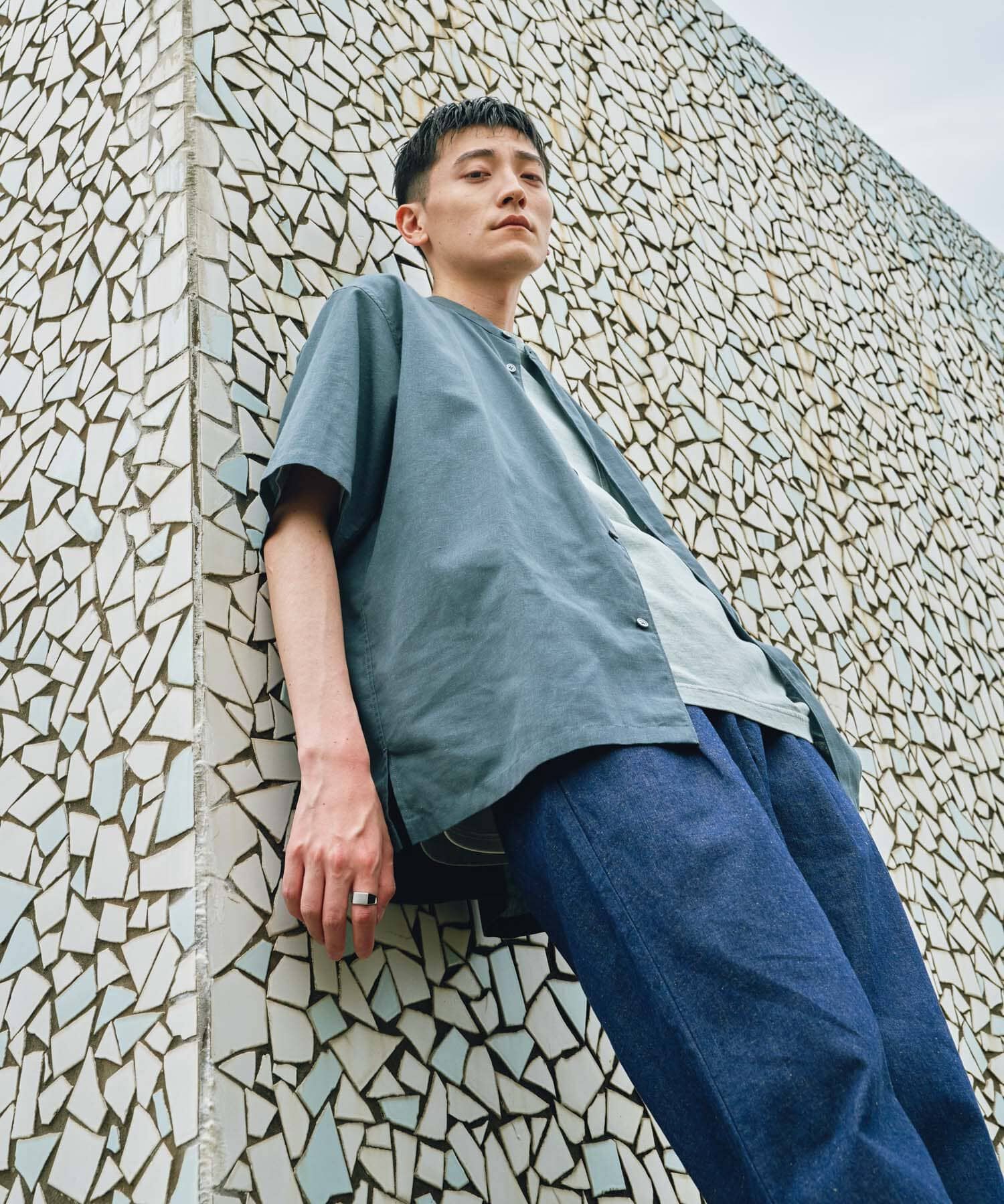 URBAN RESEARCH DOORS「『XLサイズ/WEB限定』『UR TECH 高機能リネン』バンドカラーシャツ」|シャツ・ブラウス|