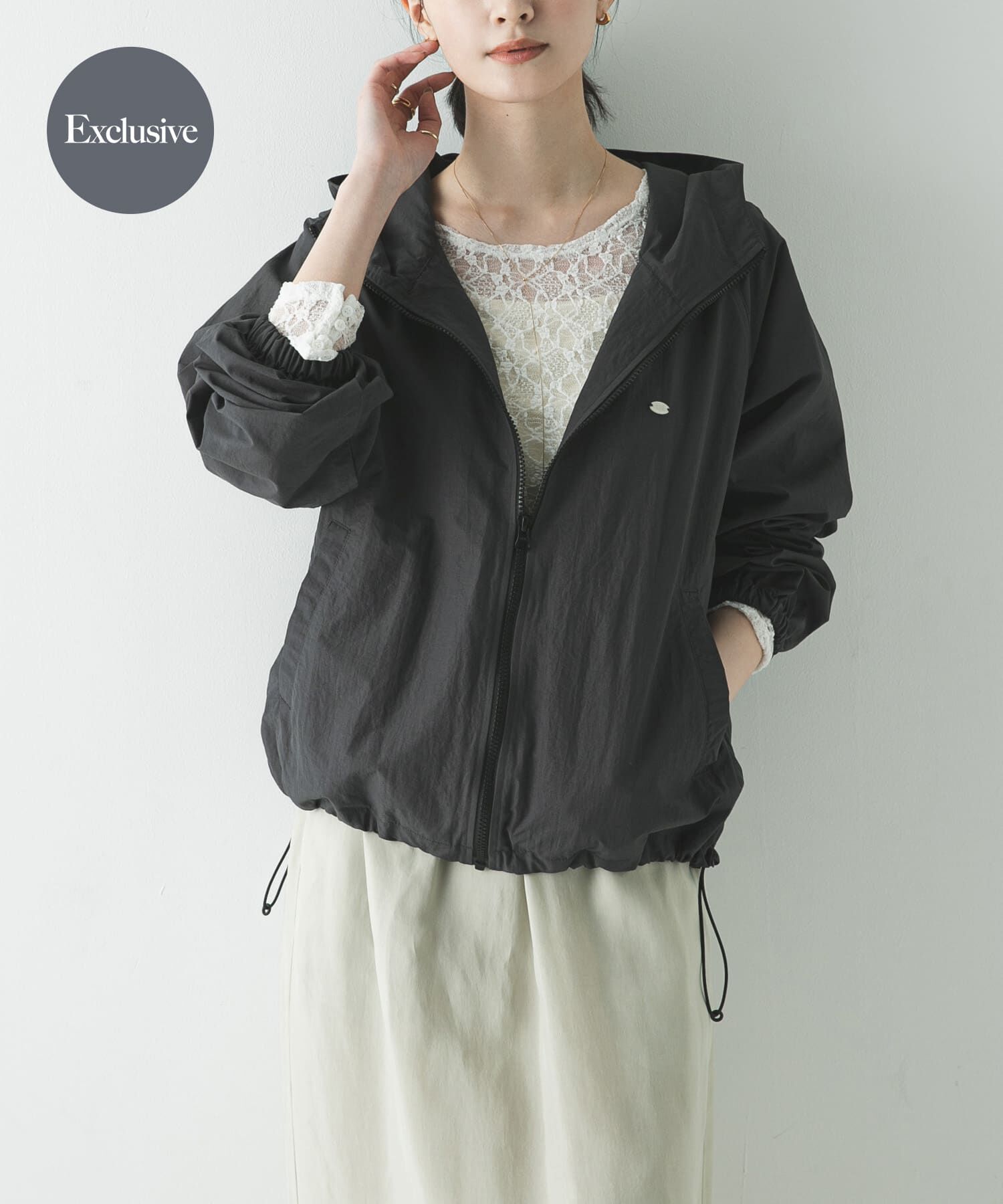 URBAN RESEARCH「『別注』La Hutte&times;URBAN RESEARCH　ナイロンブルゾン」|ブルゾン・スタジャン|チャコールグレー