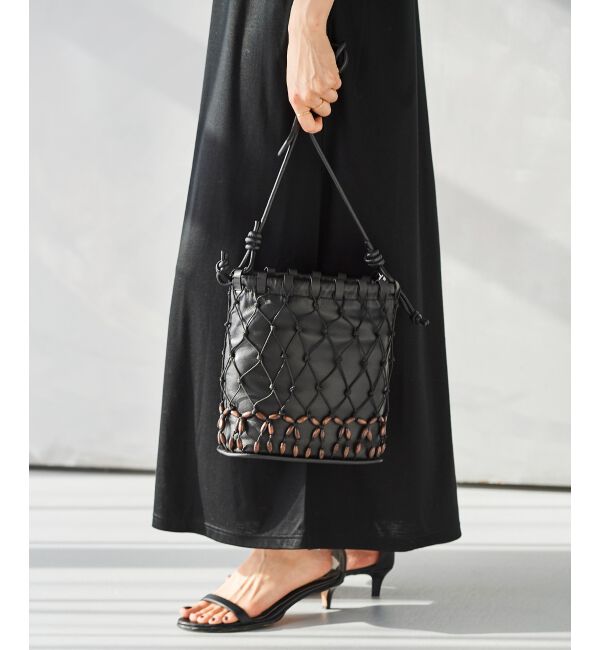 le.coeur blanc「BAGMATI レザー&times;コードショルダー」|ショルダー・メッセンジャー|ブラック