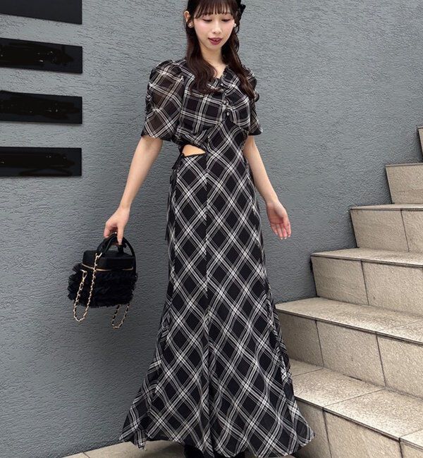  「【LouLoumei】サイドカットデザインチェックワンピース」|その他|ブラック系その他