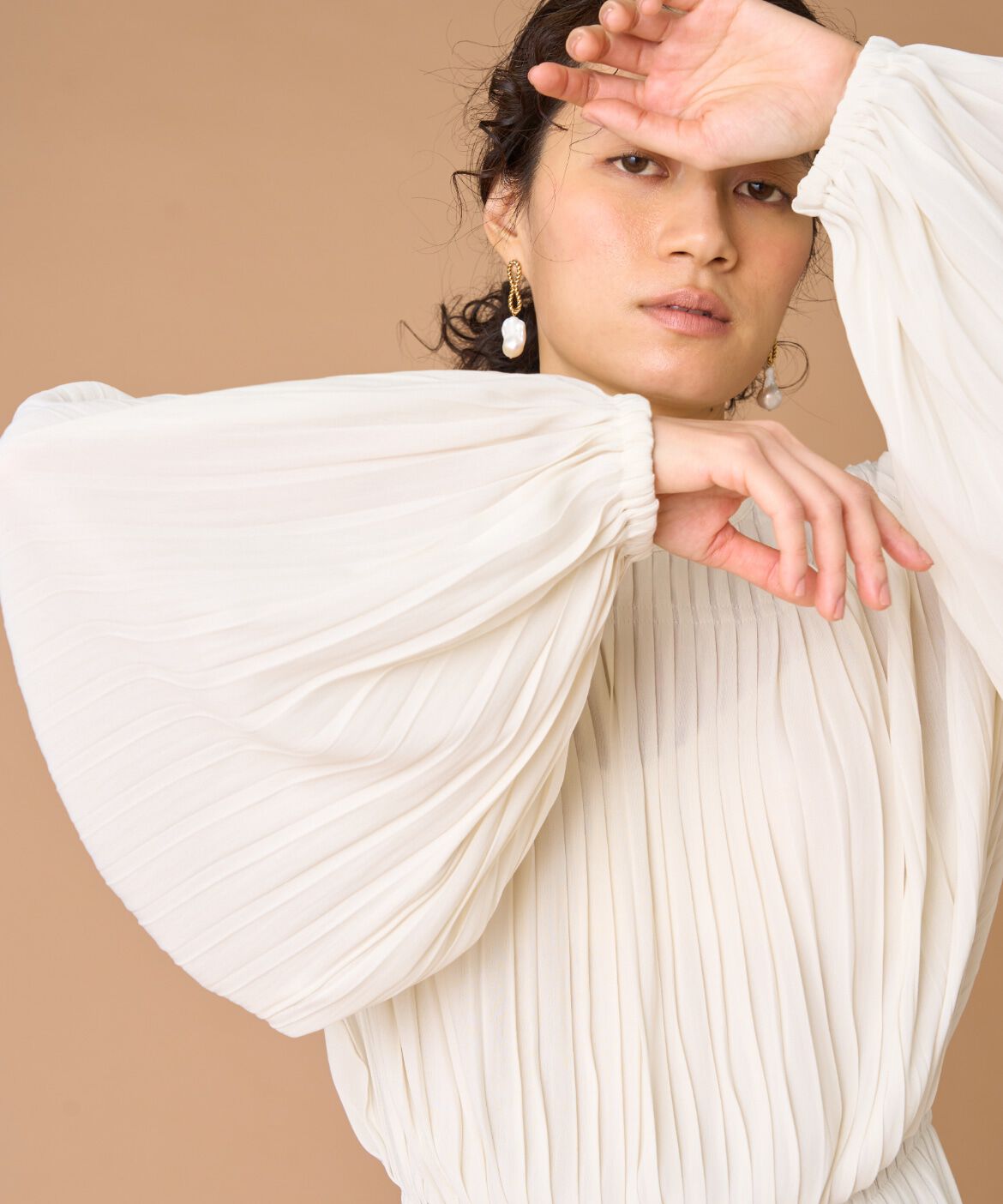 la veille by SUPERIOR CLOSET「プリーツブラウス　」|シャツ・ブラウス|オフホワイト1