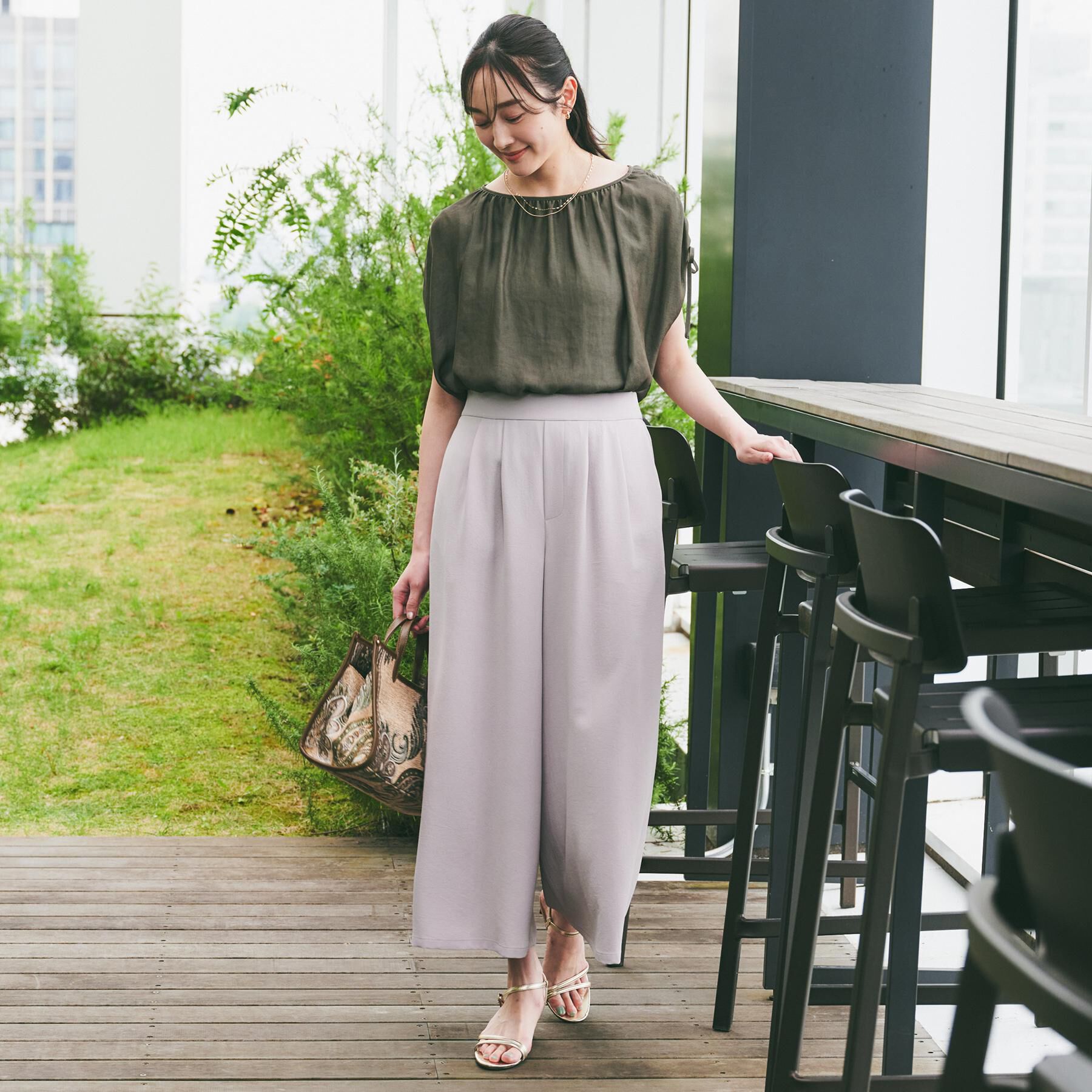 UNTITLED「【セットアップ可/接触冷感/イージーケア】リラクミスト タックワイドパンツ」|その他|