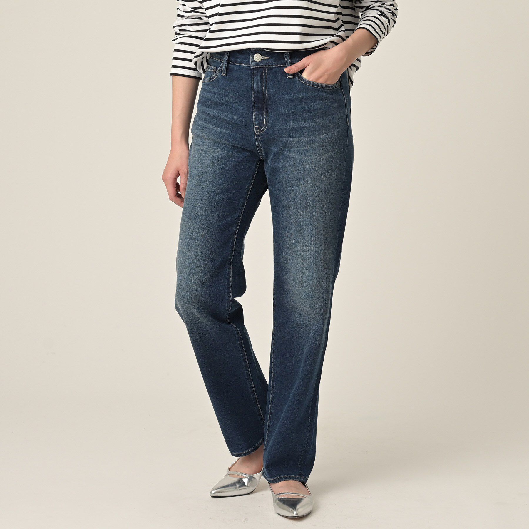 UNTITLED「【人気デニム/快適に美シルエット見せ】MAKE&times;DENIMスリムストレート」|デニム|