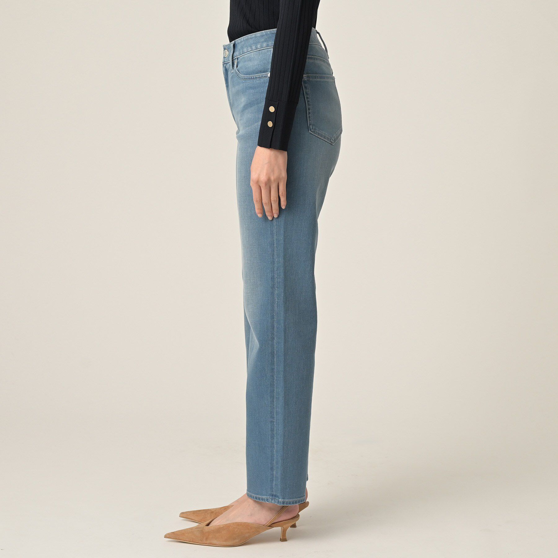 UNTITLED「【人気デニム/快適に美シルエット見せ】MAKE&times;DENIMスリムストレート」|デニム|