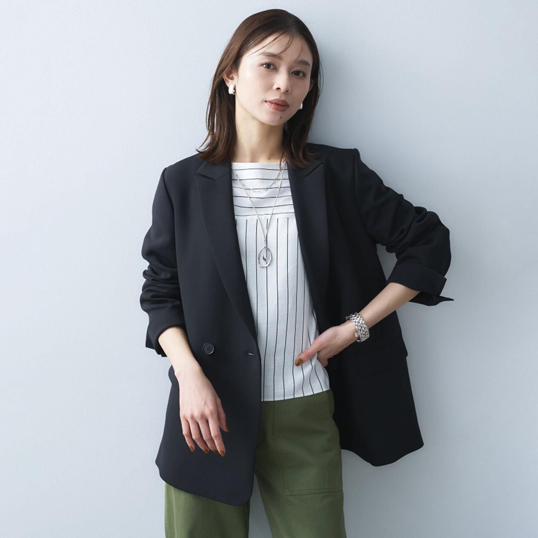 UNTITLED「【洗える/ストレッチ性】ダブルブレストジャケット」|テーラードジャケット|ブラック(019)