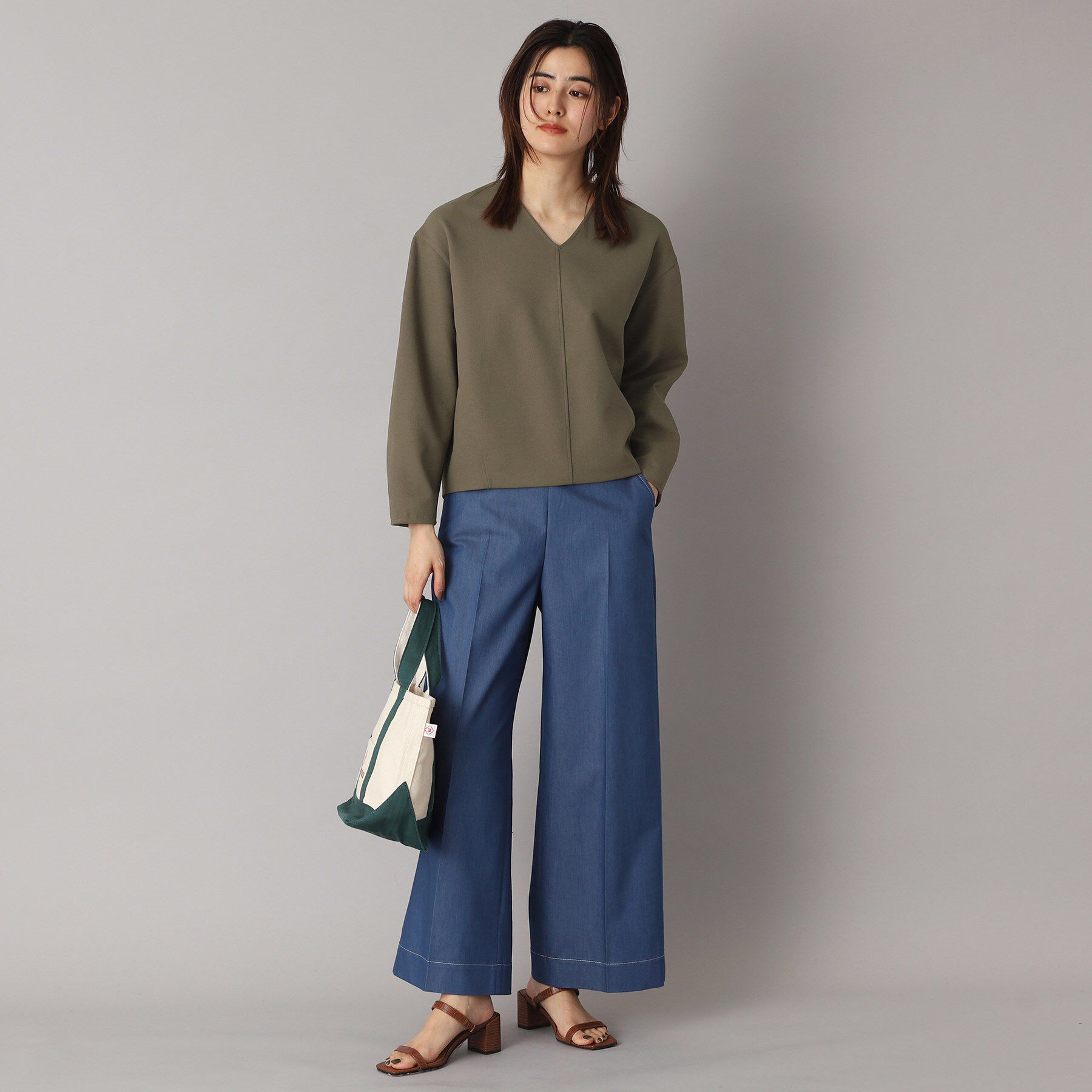 DRESSTERIOR「【洗える/イージーケア】Vネックジョーゼットプルオーバー」|Tシャツ・カットソー|