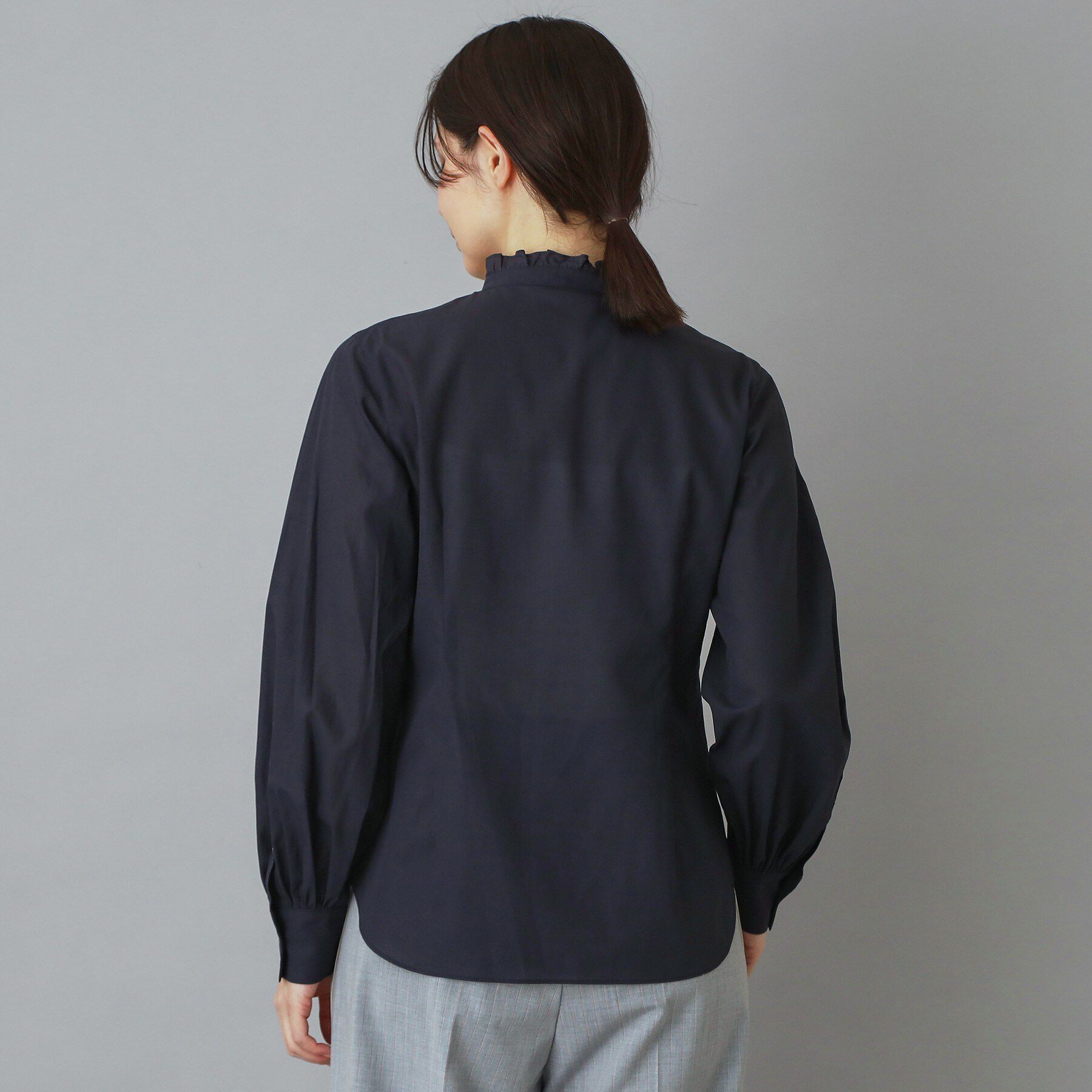 DRESSTERIOR「【ウォッシャブル/通勤】スタンドフリル ブラウス」|シャツ・ブラウス|