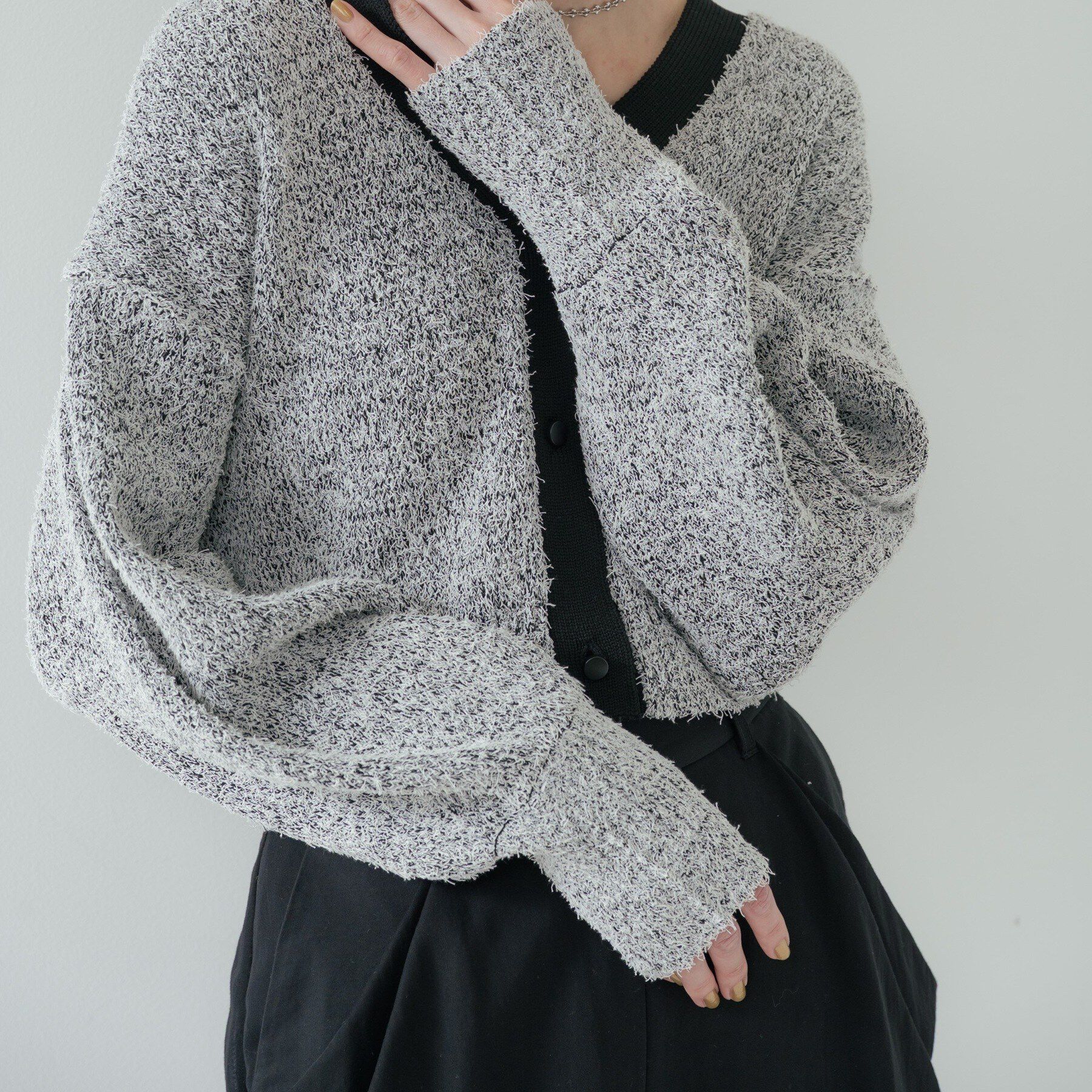 GALLEST「ファンシーヤーンVネックカーディガン」|カーディガン|ブラック(919)