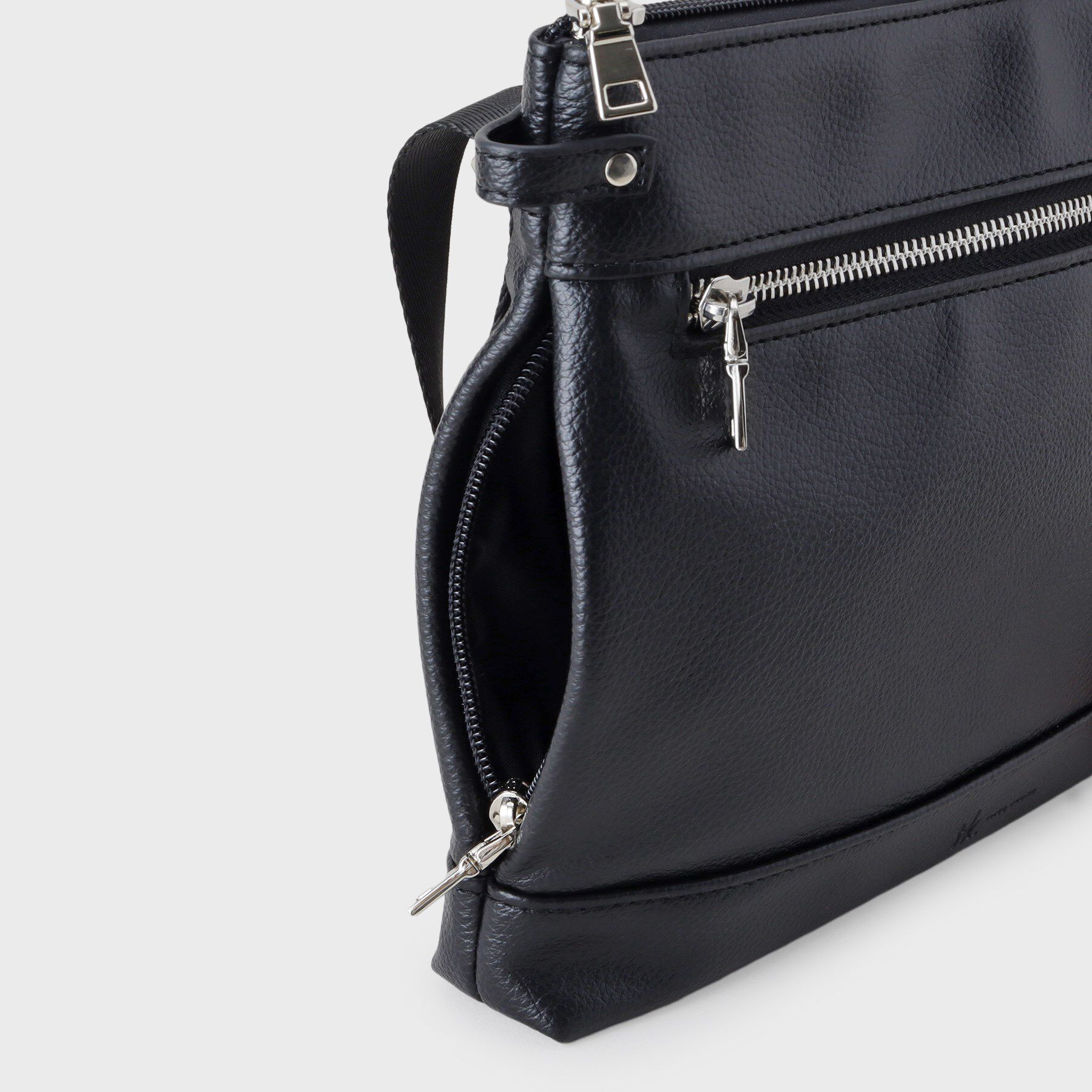 tk.TAKEO KIKUCHI「シボサコッシュバッグ」|ショルダー・メッセンジャー|