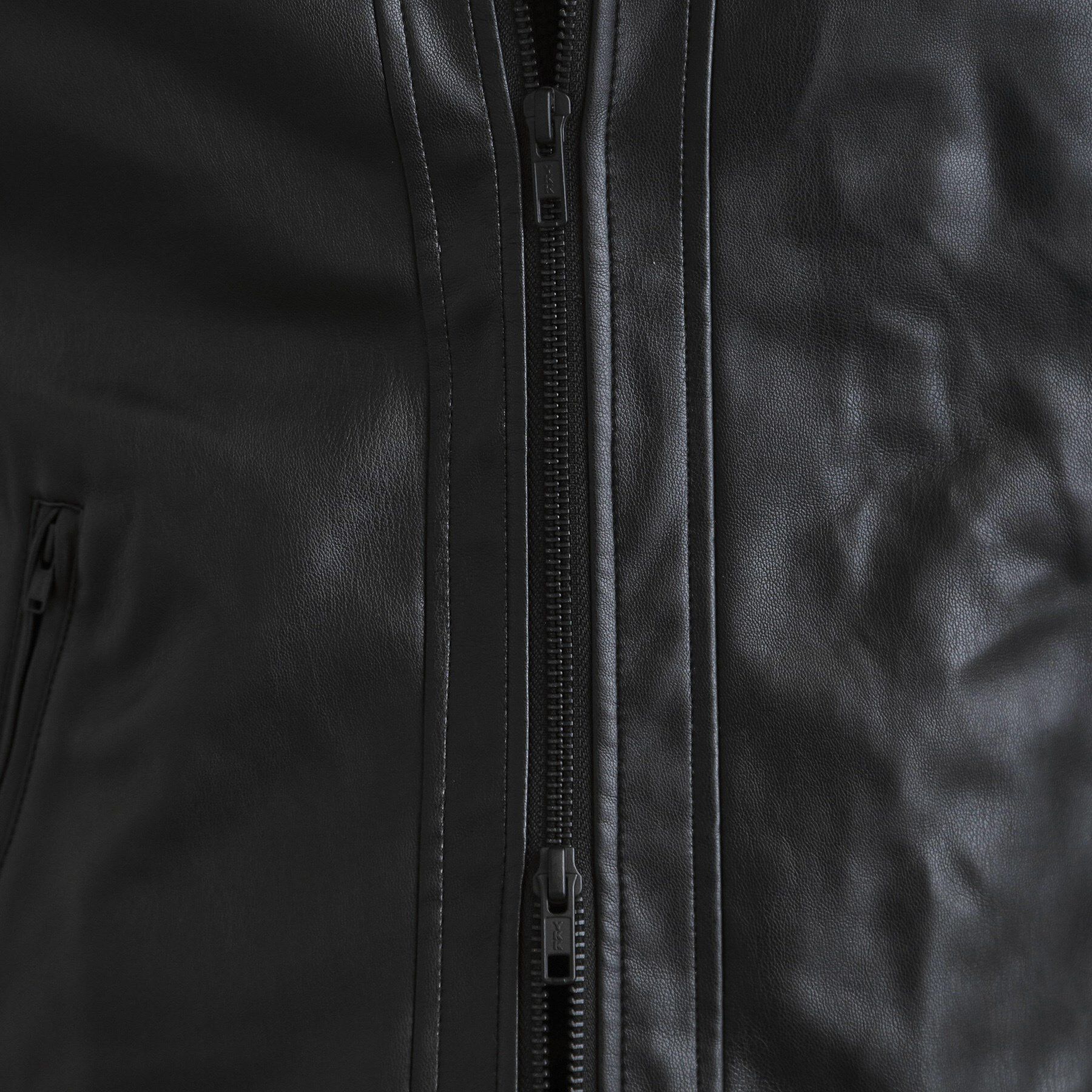 tk.TAKEO KIKUCHI「シングルレザー調ブルゾン」|ブルゾン・スタジャン|