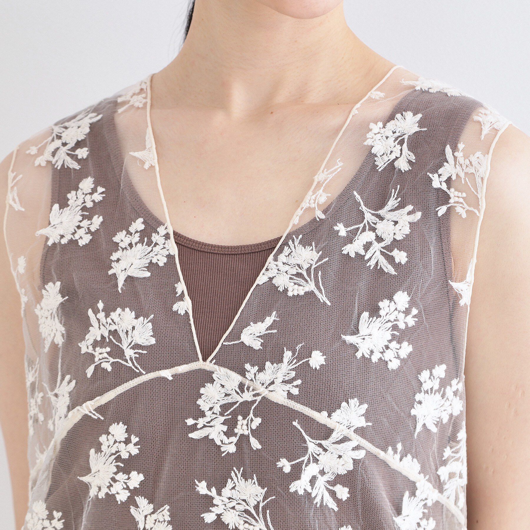 OPAQUE.CLIP「シアー刺繍チュニックブラウス【洗濯機OK】」|シャツ・ブラウス|