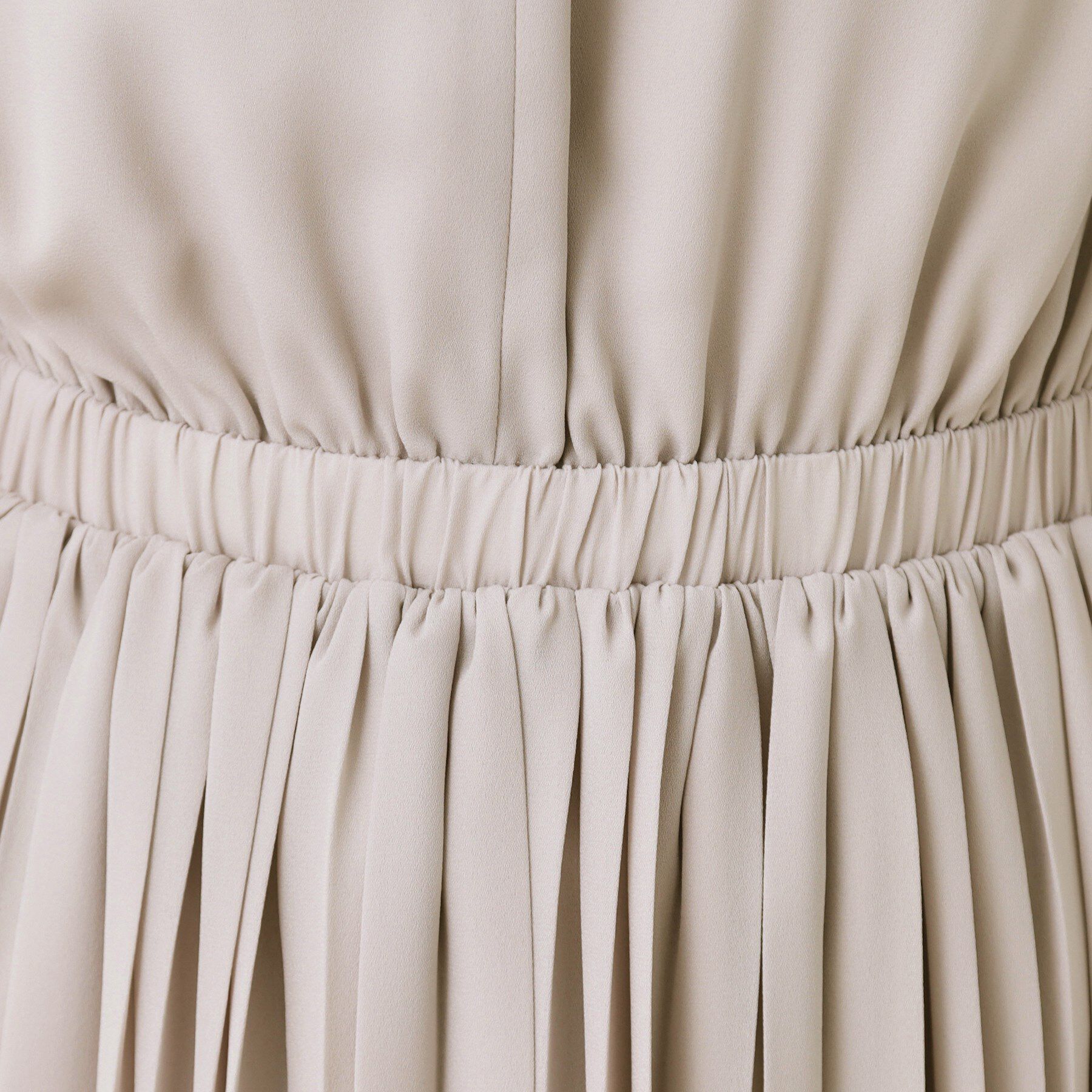 Couture broach「【ハレの日・通勤】配色シフォンプリーツ ワンピース」|ワンピース|