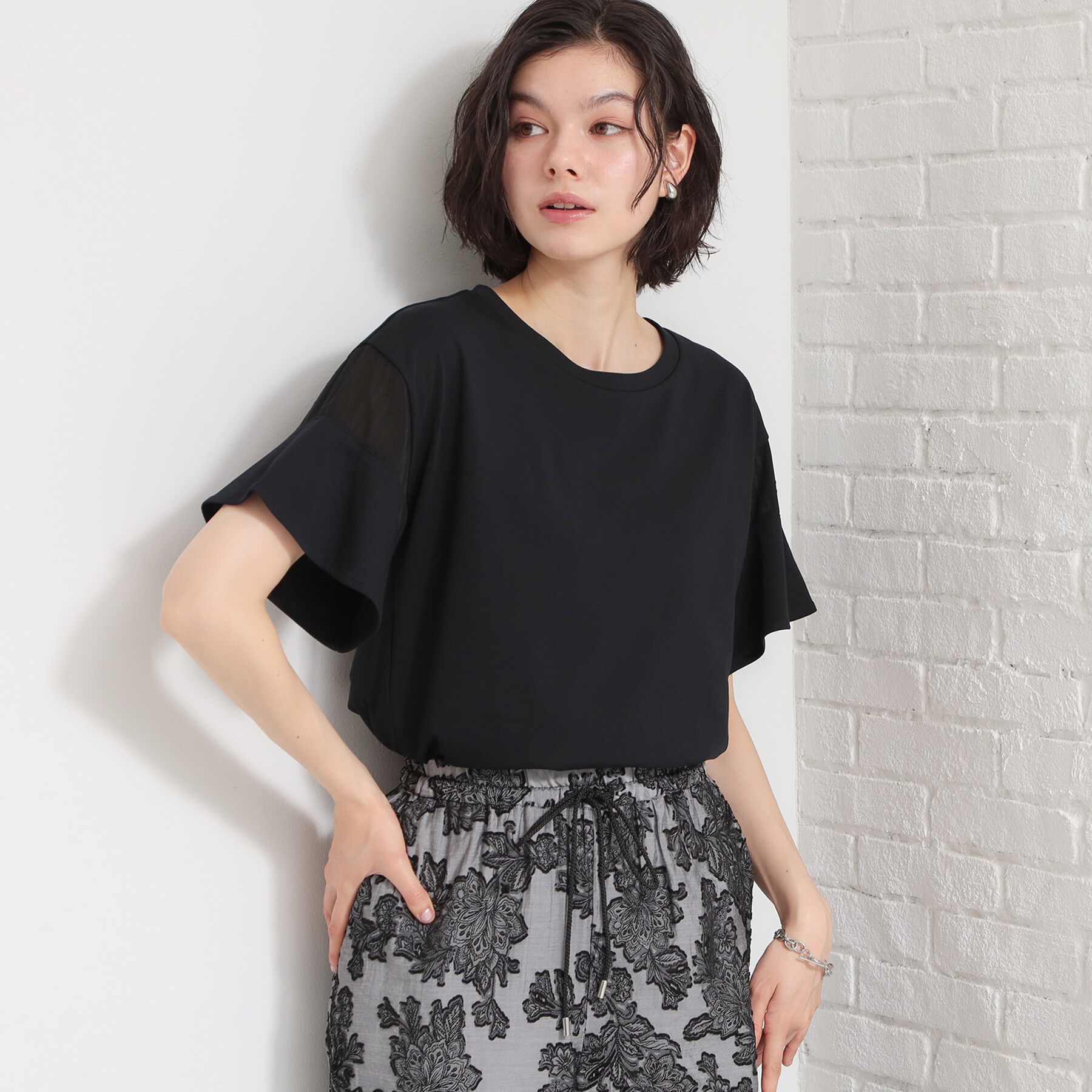 THE SHOP TK「【ひんやり／吸水速乾／UV】軽やかに揺れる シアーフレアスリーブTシャツ」|Tシャツ・カットソー|