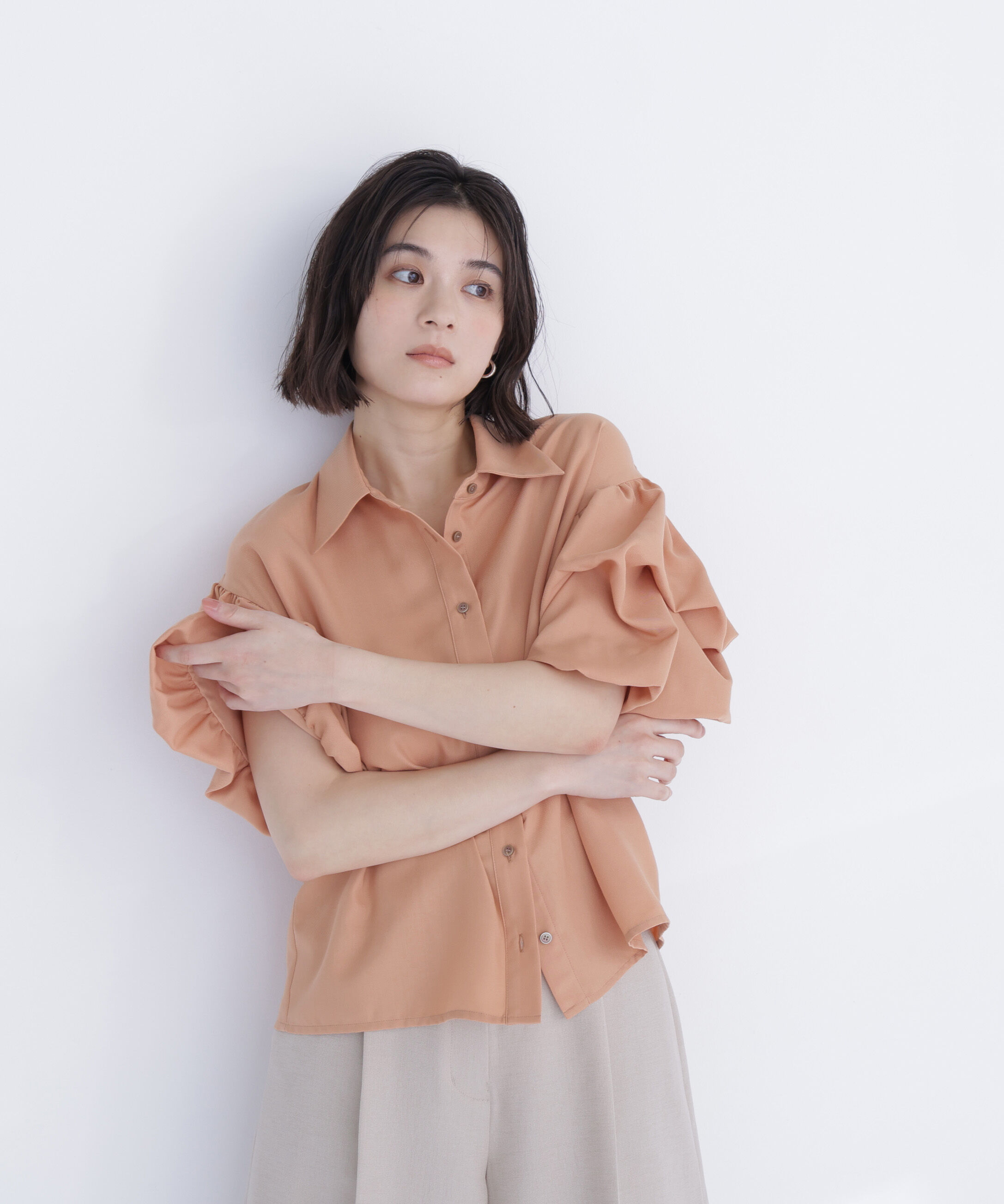  「ギャザーバルーンスリーブシャツ」|シャツ・ブラウス|