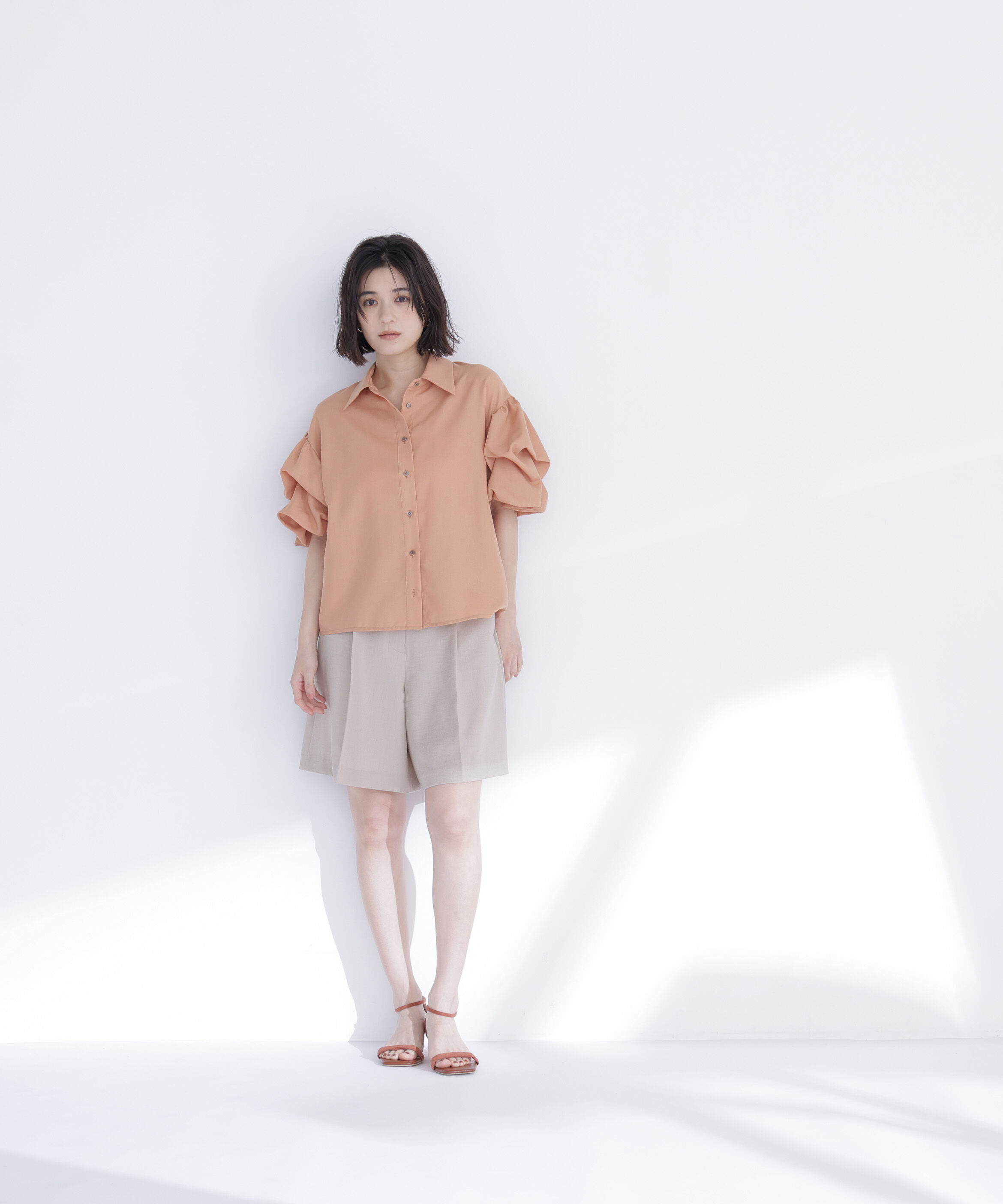  「ギャザーバルーンスリーブシャツ」|シャツ・ブラウス|