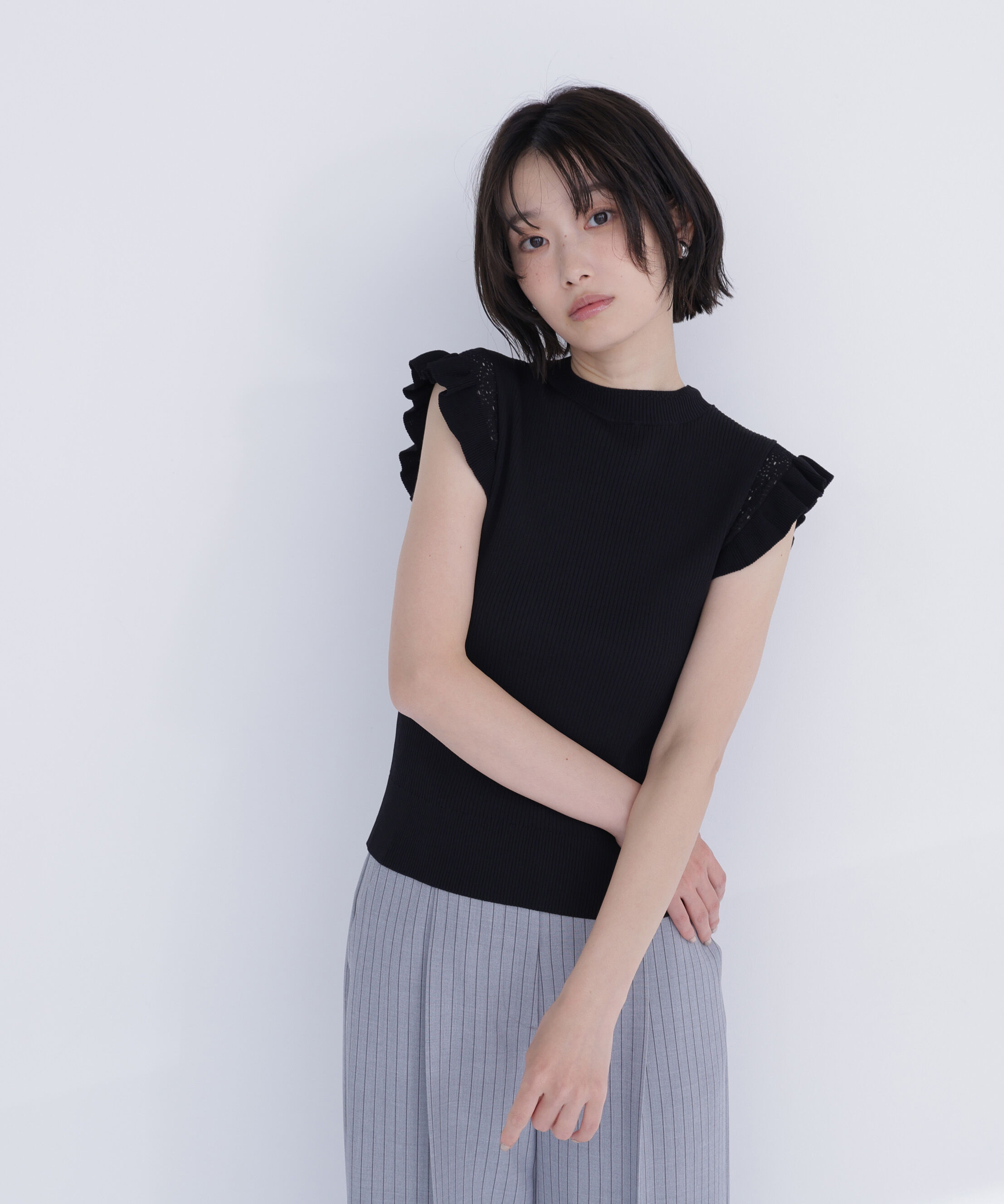  「アイレットフリルニット」|ニット・セーター|