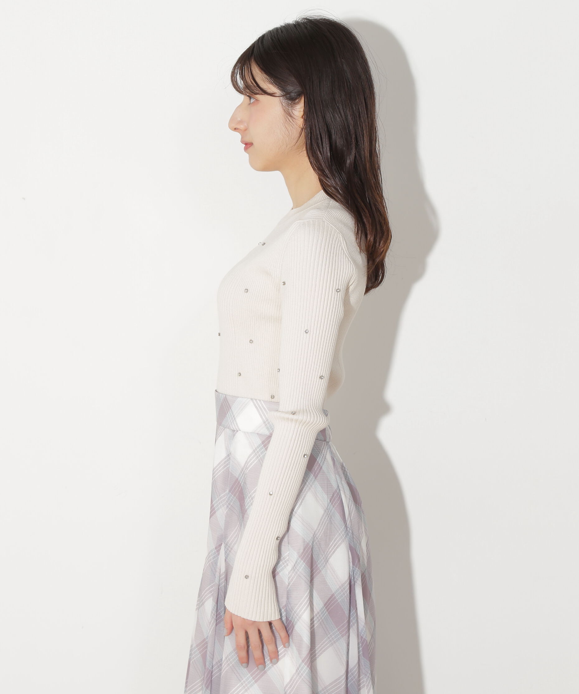  「ビジューコンパクトロゴニット」|ニット・セーター|